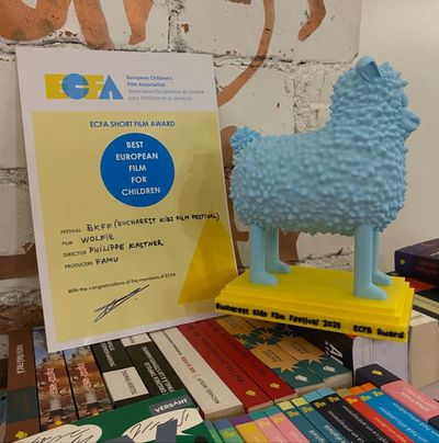 Certificat ECFA și trofeu, din albumul primei ediții BKFF